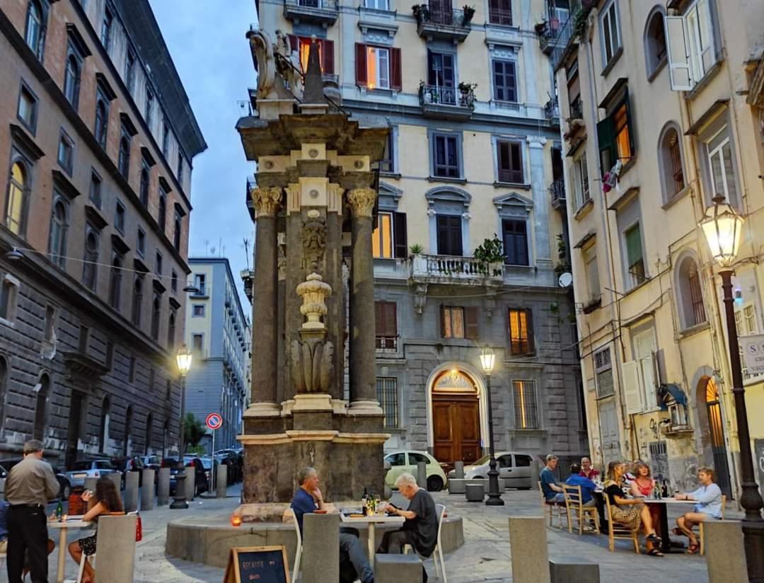 Dimora Donna Carmela Apartment Napoli Exterior foto