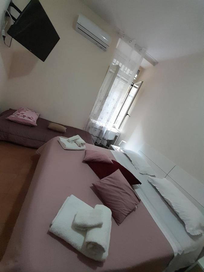Dimora Donna Carmela Apartment Napoli Exterior foto